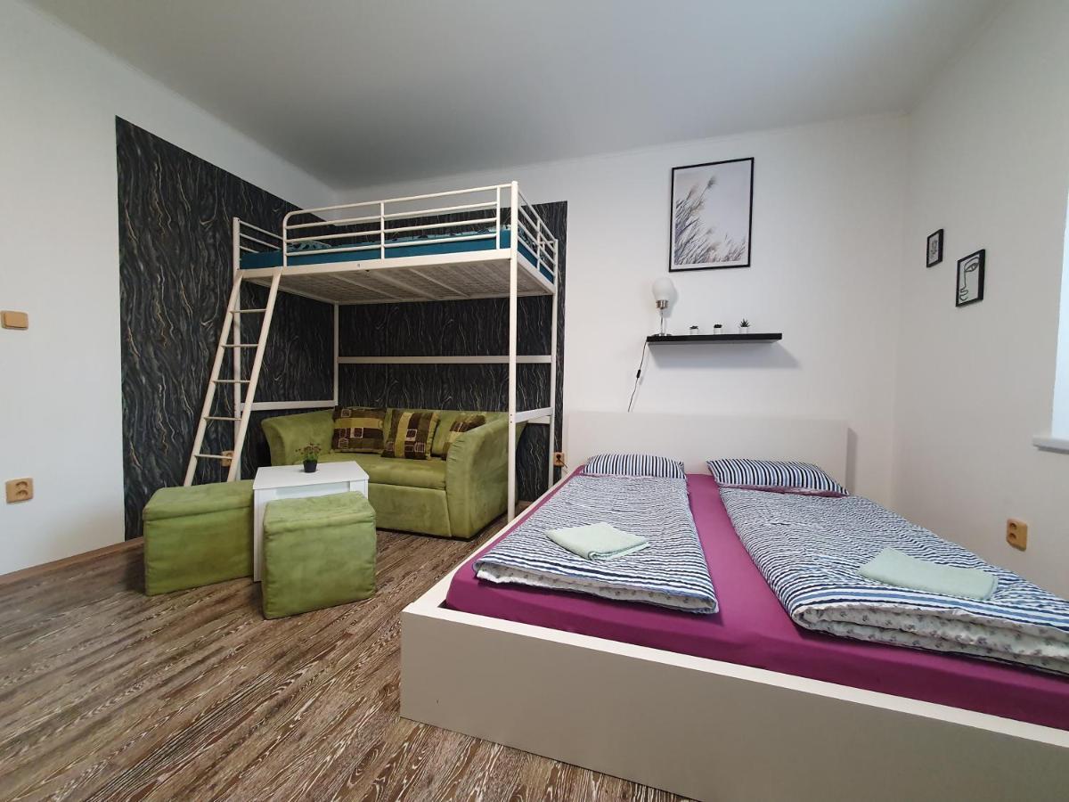 Apartmán U Jakuba Dvůr Králové nad Labem Exterior foto